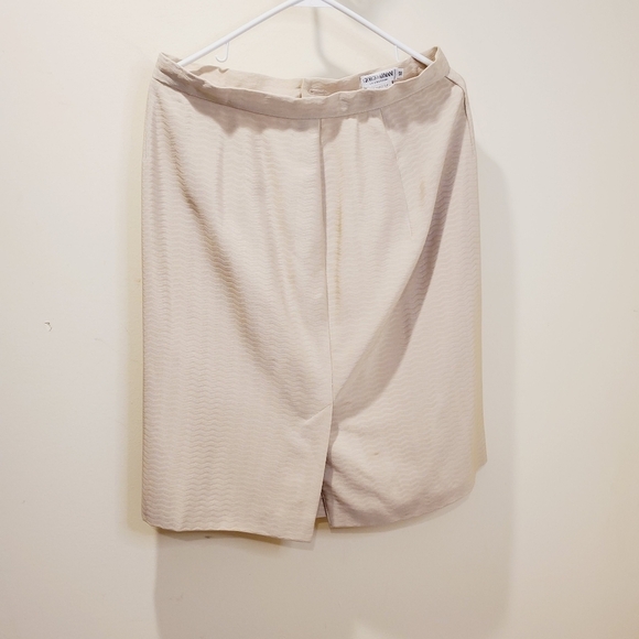 Giorgio Armani Vintage  beige Wool blended midi skirt size 12 - Picture 3 of 12